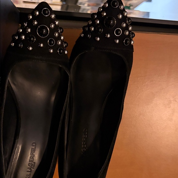 Karl Lagerfeld Pointed-Toe Embellished Pumps - Picture 5 of 6